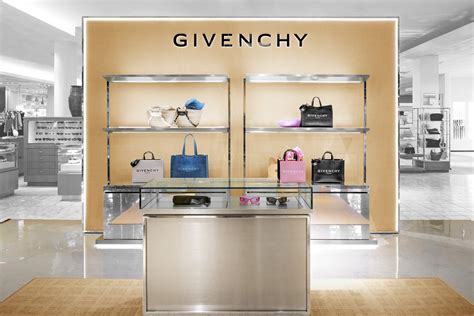 neiman marcus Givenchy ca